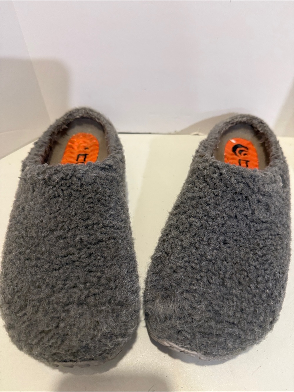 Topo Slippers 8